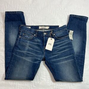 NWT’s Legend Lucky Brand Vintage Straight Sutter Creek White Oak Cone Denim 0/25